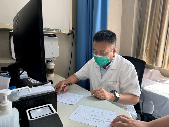 极速！国产首个全人源抗IL-17A单抗开出处方，惠及患者